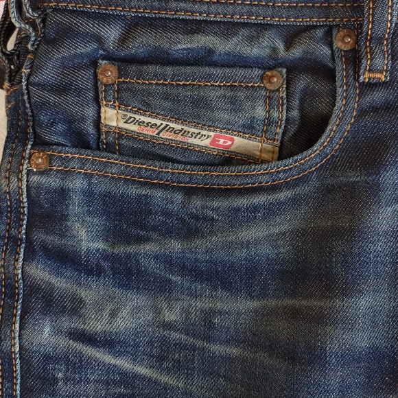 DIESEL Men's Jeans W44 L32 - Picture 4 of 10